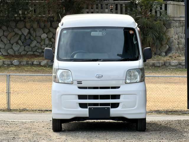 Daihatsu Hijet Cargo 5