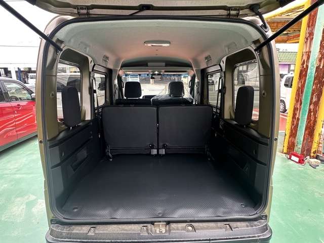 Daihatsu Atrai 11