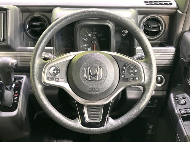 Honda N-VAN 11