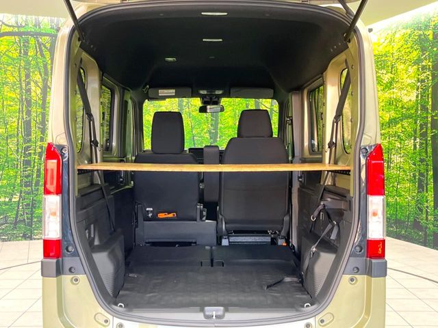Honda N-VAN 10