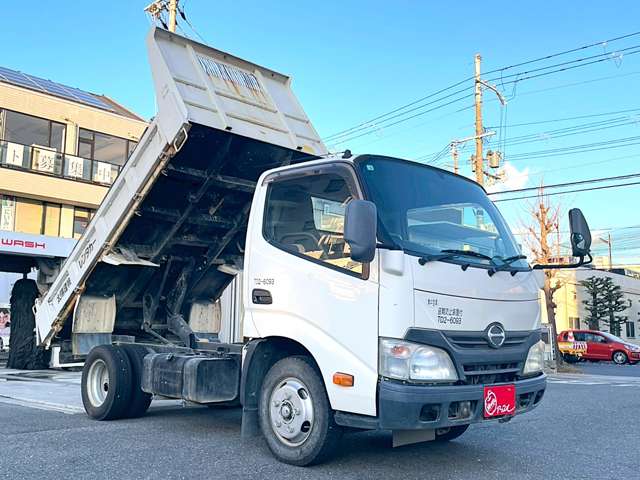 Hino Dutro 10