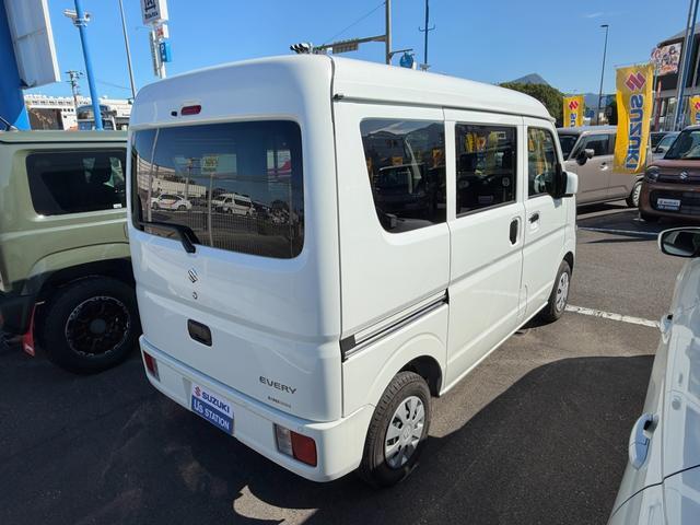 Suzuki Every 7