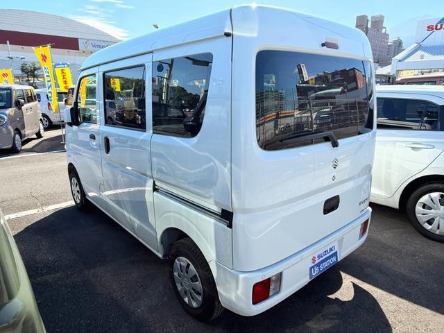 Suzuki Every 8