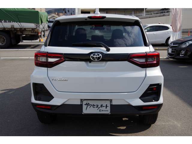 Toyota Raize 7