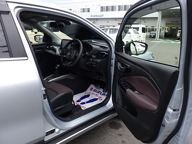 Suzuki Fronx 11