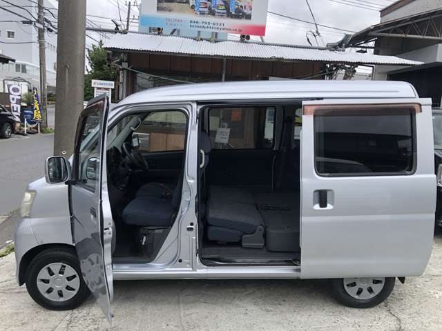 Daihatsu Hijet Cargo 9