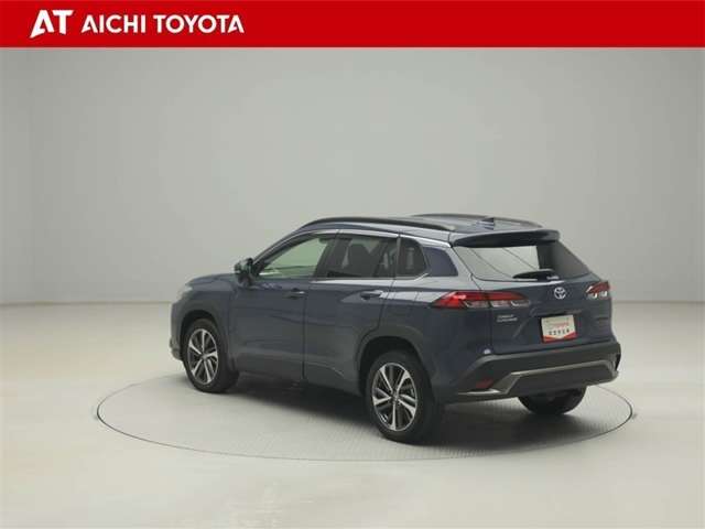 Toyota Corolla Cross 4