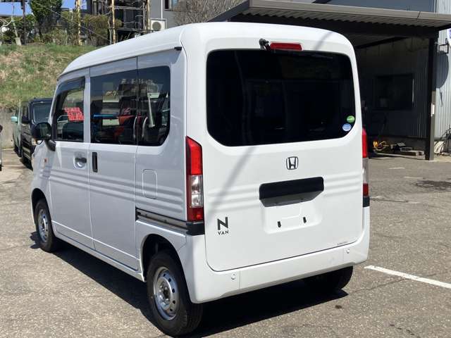 Honda N-VAN 8