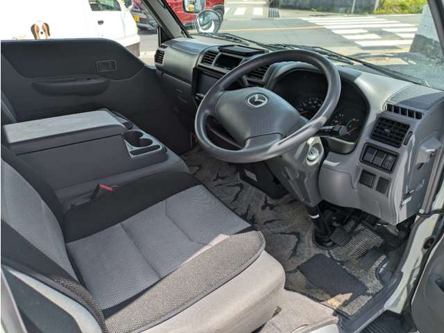 Mazda Bongo Truck 6