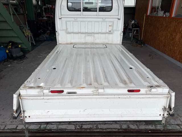 Mazda Scrum Truck 6