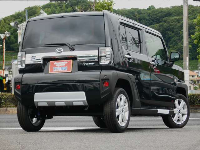 Daihatsu Taft 7