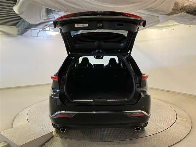 Toyota Harrier 9