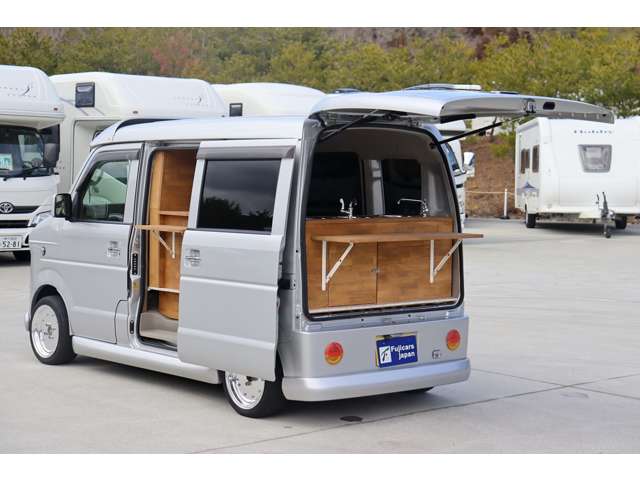 Nissan NV100 Clipper 4