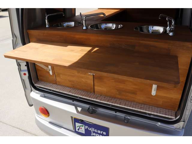 Nissan NV100 Clipper 10