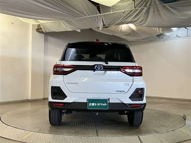 Toyota Raize 7