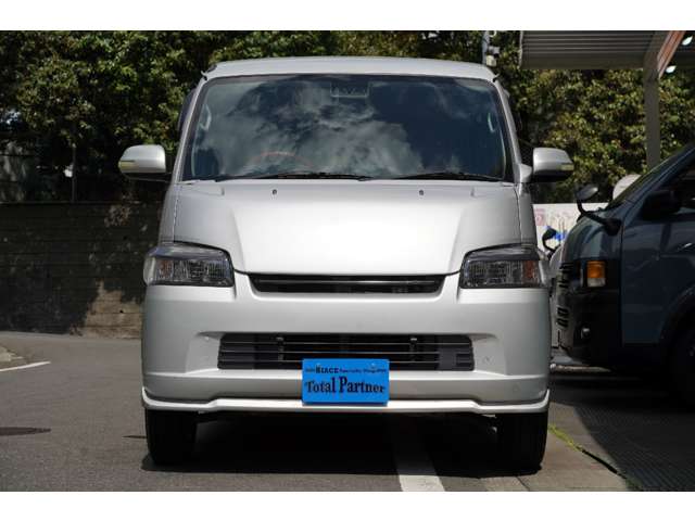 Toyota Town Ace Van 2