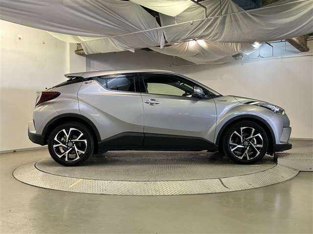 Toyota C-HR 5