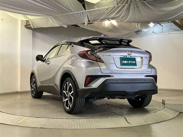 Toyota C-HR 6