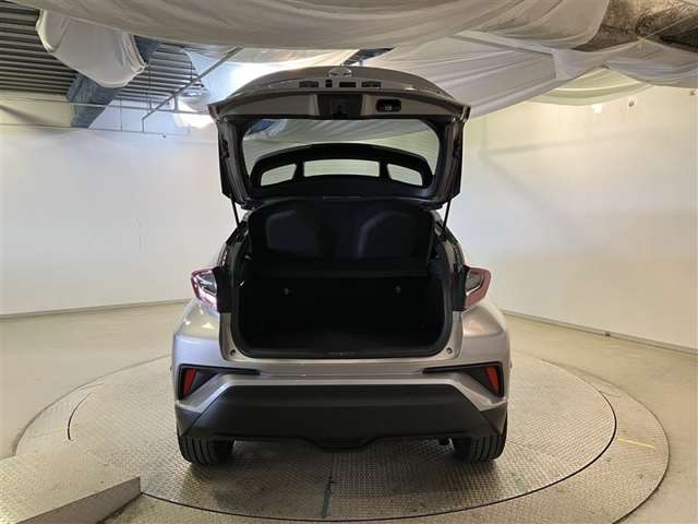 Toyota C-HR 9