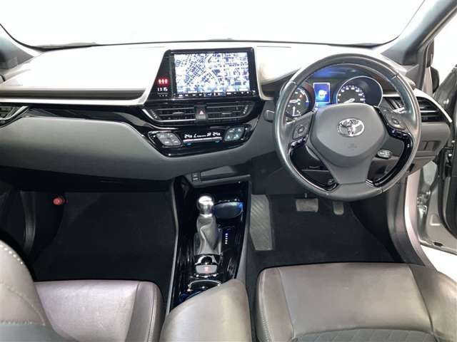 Toyota C-HR 10