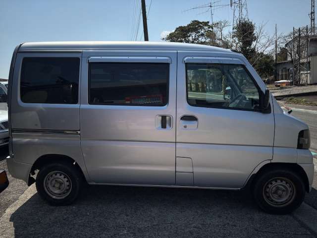 Mitsubishi Minicab Van 5