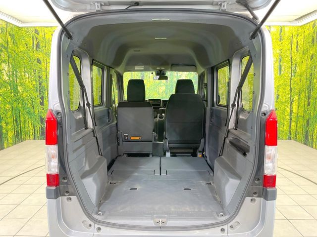 Honda N-VAN 10
