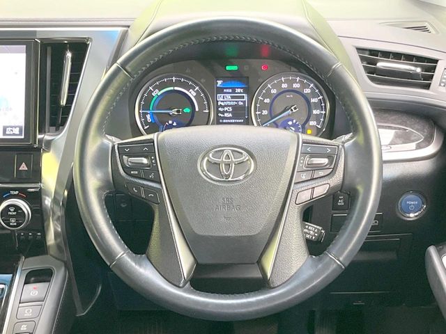 Toyota Vellfire 12