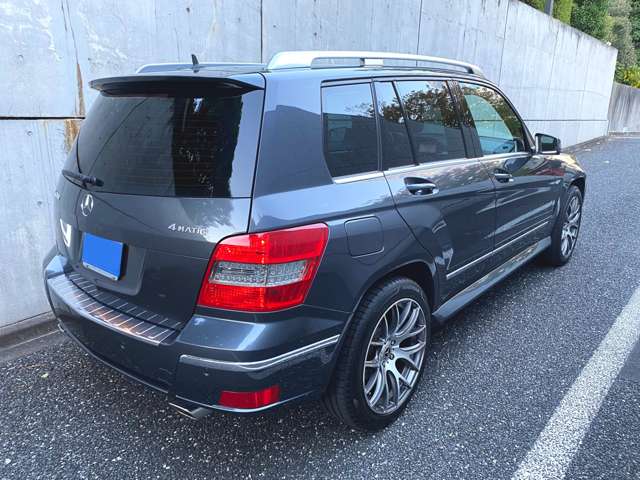 Mercedes-Benz GLK-Class 3