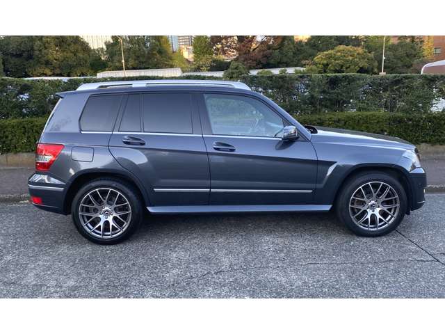 Mercedes-Benz GLK-Class 8