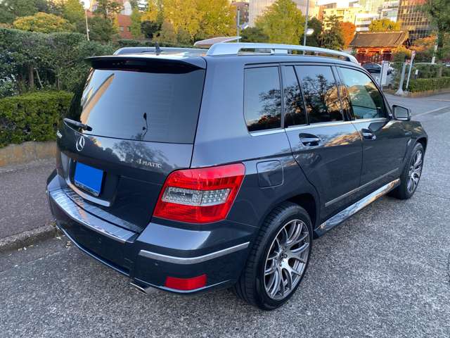 Mercedes-Benz GLK-Class 9