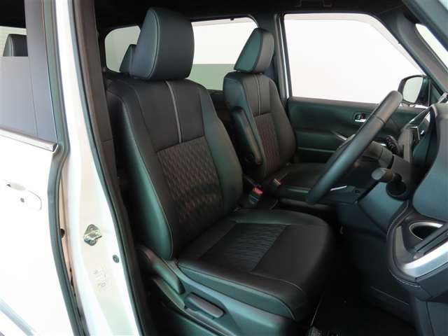 Toyota Noah 10