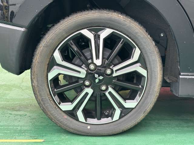 Mitsubishi eK X EV 12
