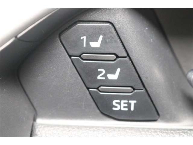 Toyota RAV4 12