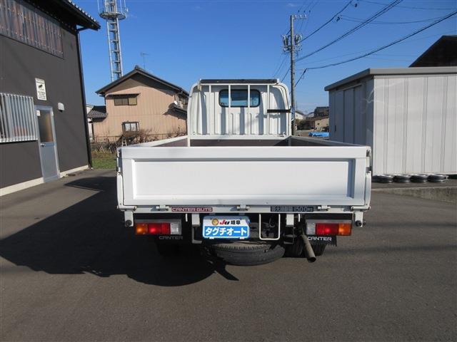 Mitsubishi Fuso Canter Guts 6