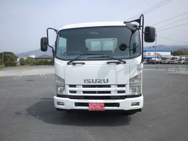 Isuzu Forward 3