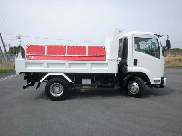 Isuzu Forward 9
