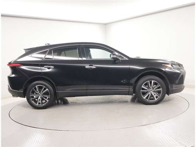 Toyota Harrier 2