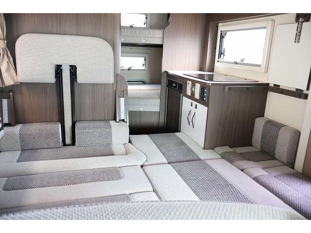 Toyota Camroad 5