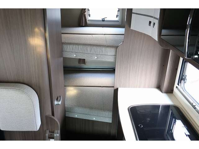 Toyota Camroad 8