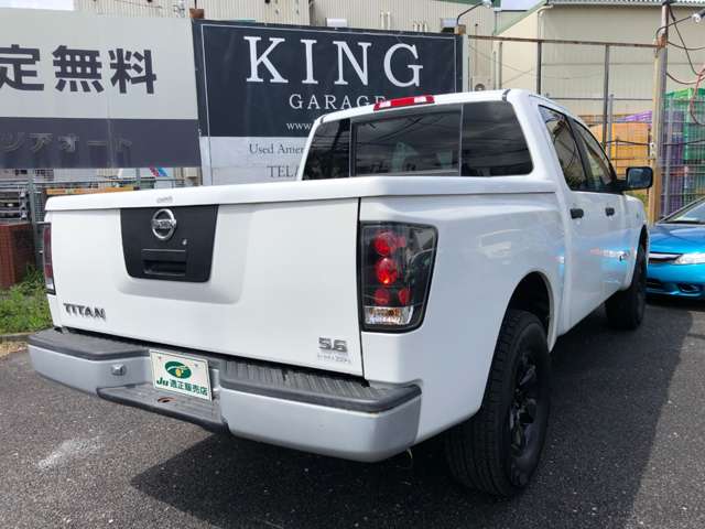 Nissan Titan 2