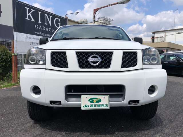 Nissan Titan 6