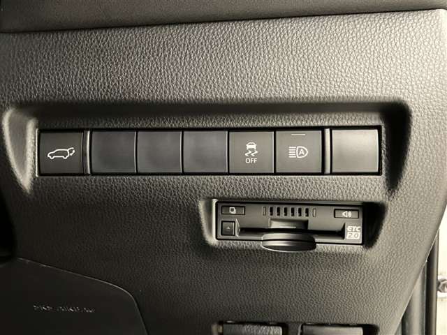 Toyota Harrier 11