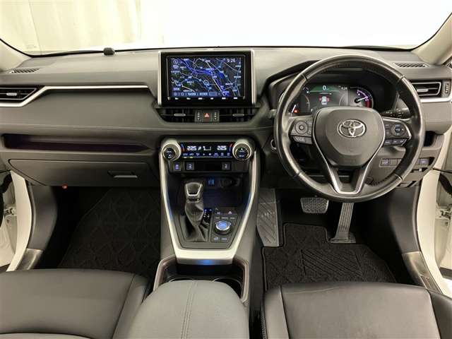 Toyota RAV4 6