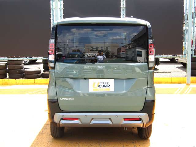 Mitsubishi Delica Mini 8