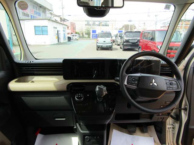 Mitsubishi Delica Mini 12