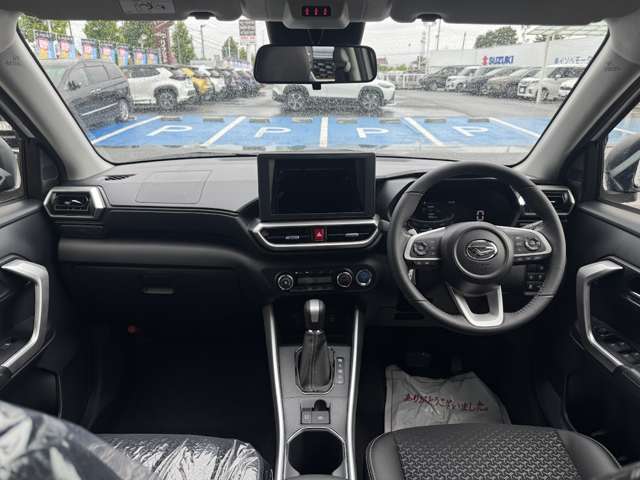 Daihatsu Rocky 10