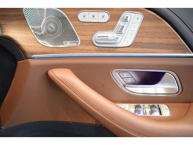 Mercedes-Benz GLE 10