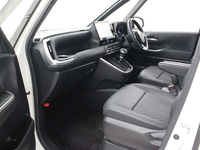 Toyota Noah 11
