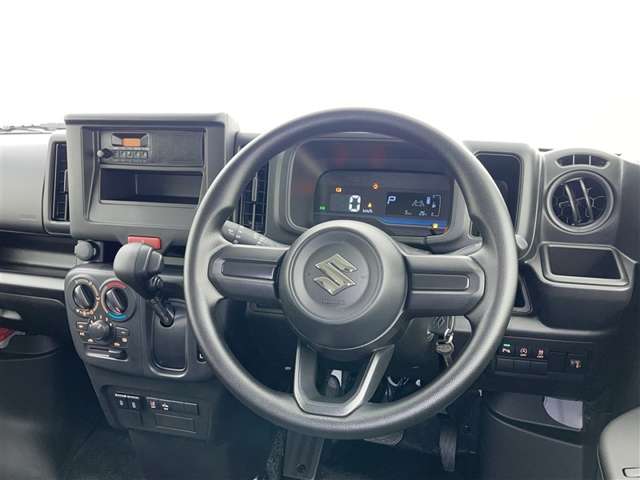 Suzuki Every 8