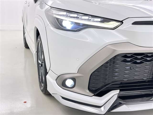 Toyota Corolla Cross 8